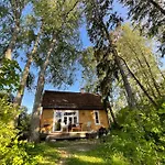 Allika-loeoevi Sauna Vendégház
