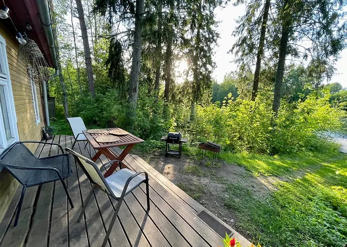 Pensionat Allika-loeoevi Sauna 4*